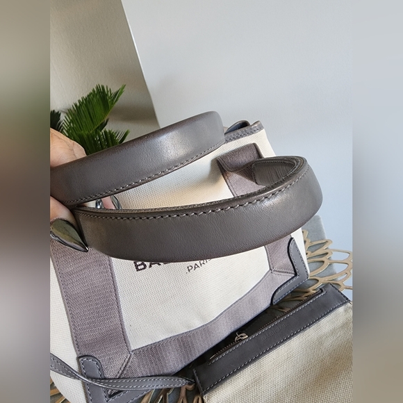 Authentic Balenciaga Cabas Grey tote bag - Picture 10 of 12
